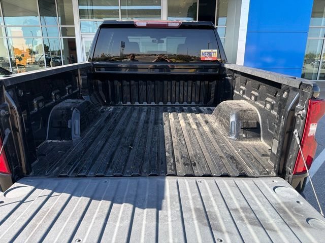 Used 2021 BLACK Chevrolet Custom Trail Boss image 26