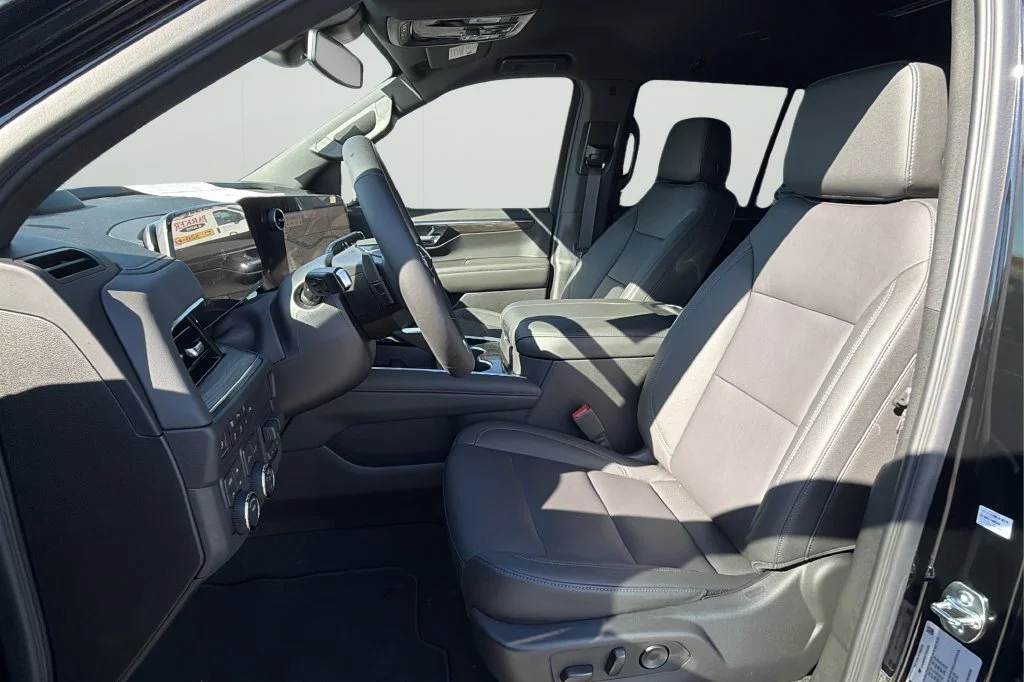 New 2026 Black Chevrolet LT image 18