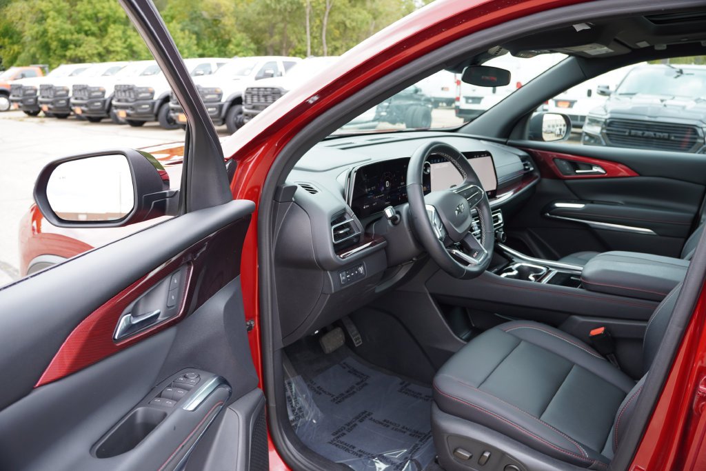 Used 2024 Radiant Red Tintcoat Chevrolet Z71 image 14