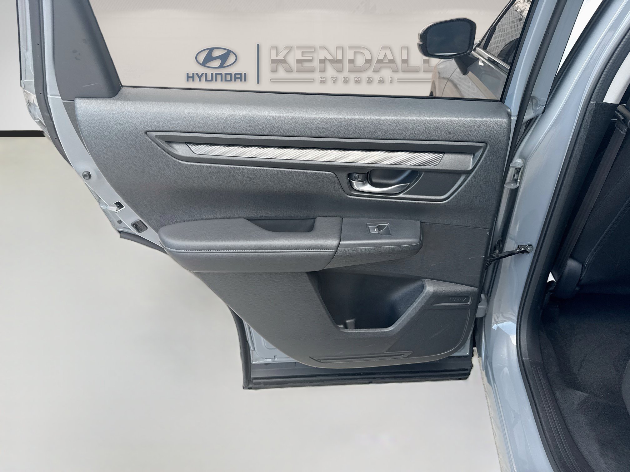 Used 2024 Lunar Silver Metallic Honda LX image 23