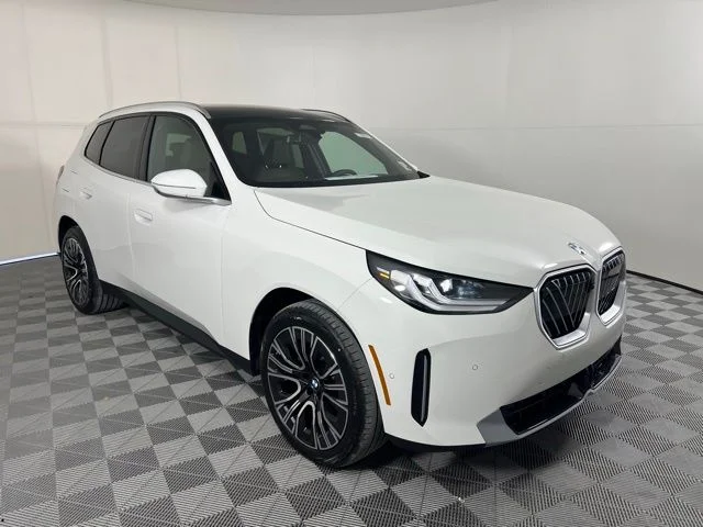 2026 BMW X3 30 XDRIVE's photo