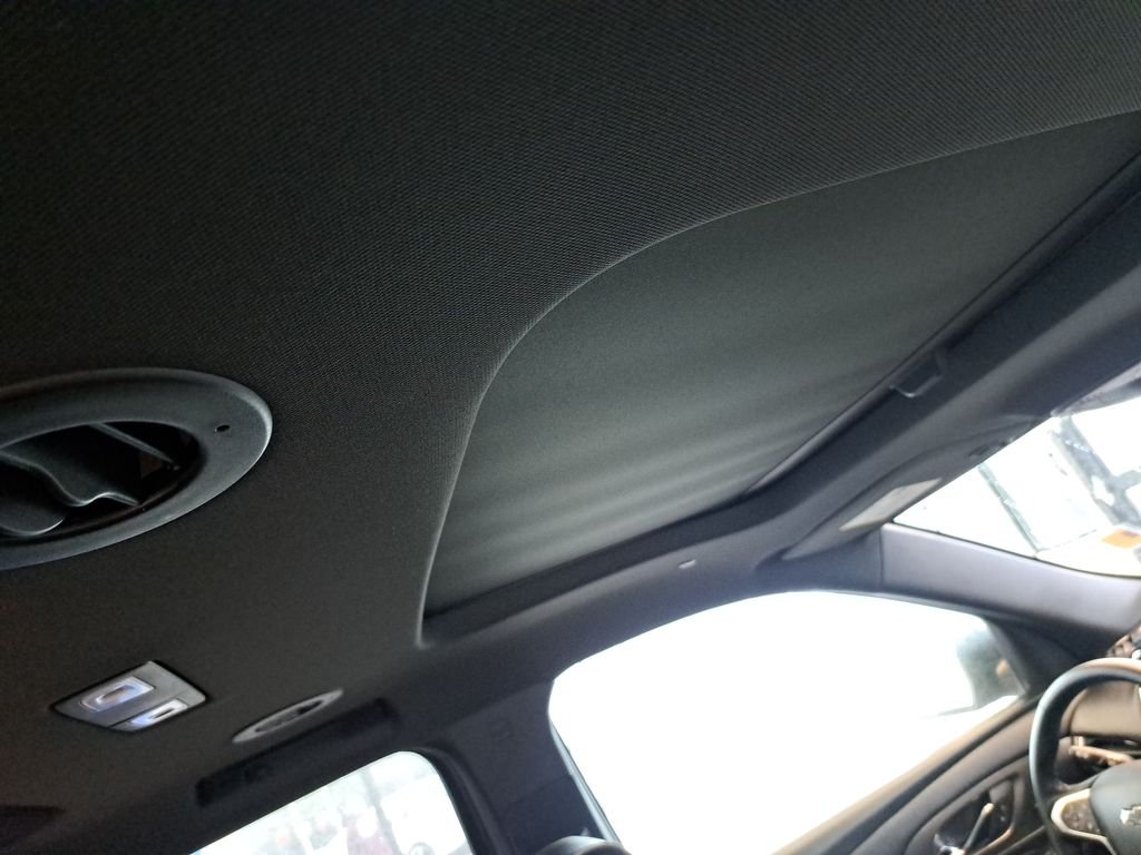 Used 2022 Red Chevrolet Premier image 31