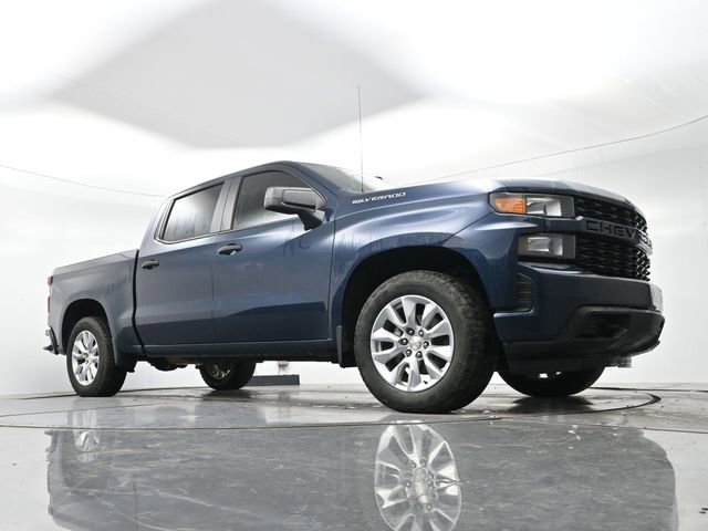 Used 2020 NORTHSKY BLUE METALLIC Chevrolet Custom image 9