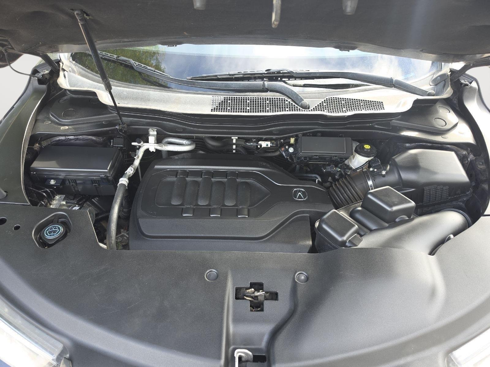 Used 2019 Gunmetal Metallic Acura w/Tech image 21