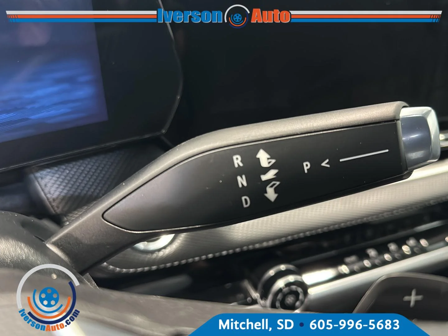 Used 2026 Mosaic Black Metallic Chevrolet AWD LT image 21