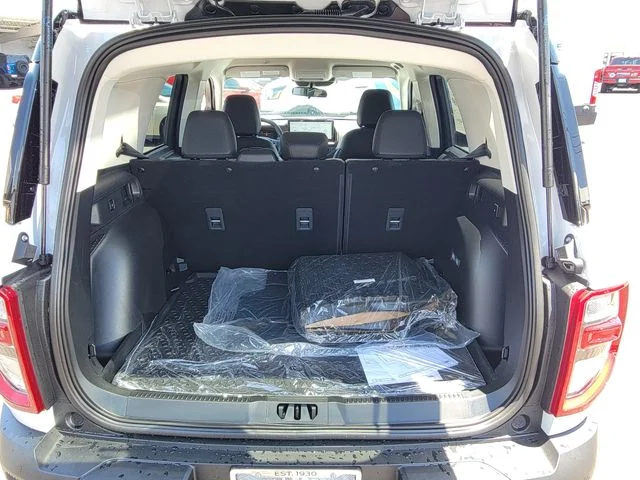 New 2026 Oxford White Ford Big Bend image 7