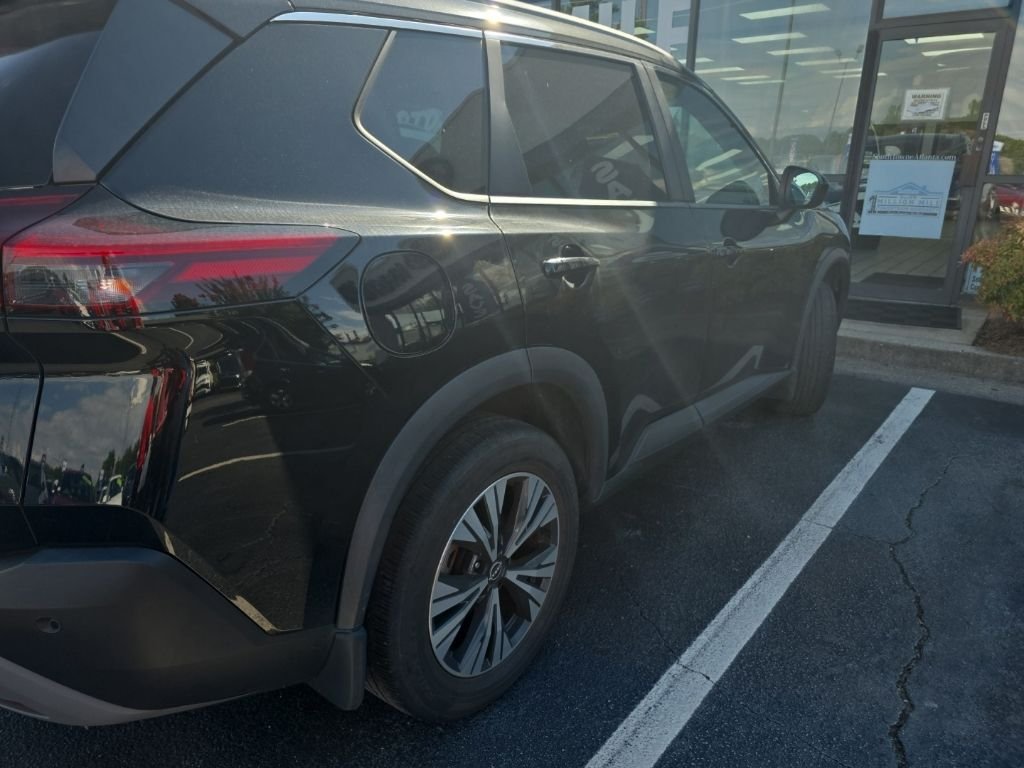 Used 2023 Black Nissan SV image 4