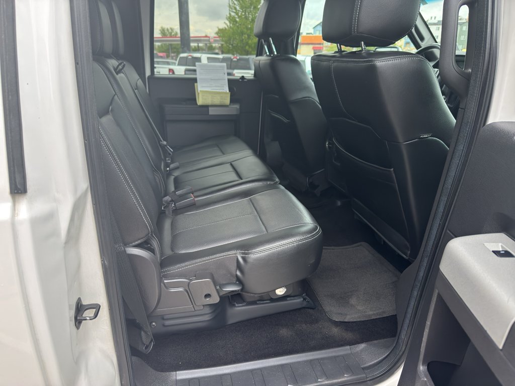 Used 2015 White Ford Lariat image 12