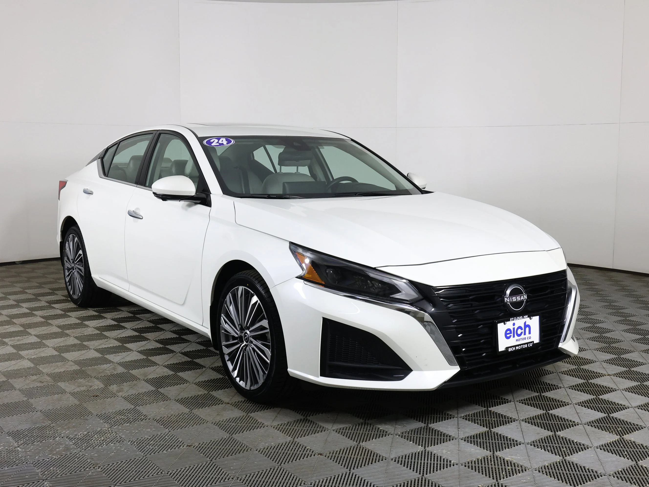 2024 Nissan Altima SL