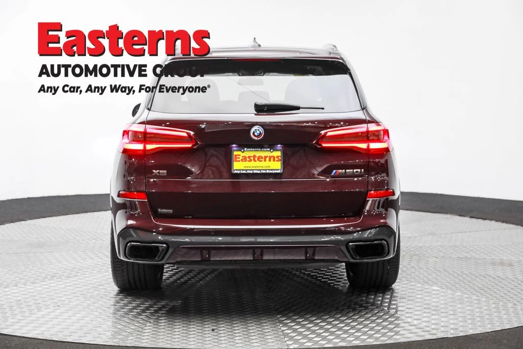 Used 2022 Red BMW M50i image 6