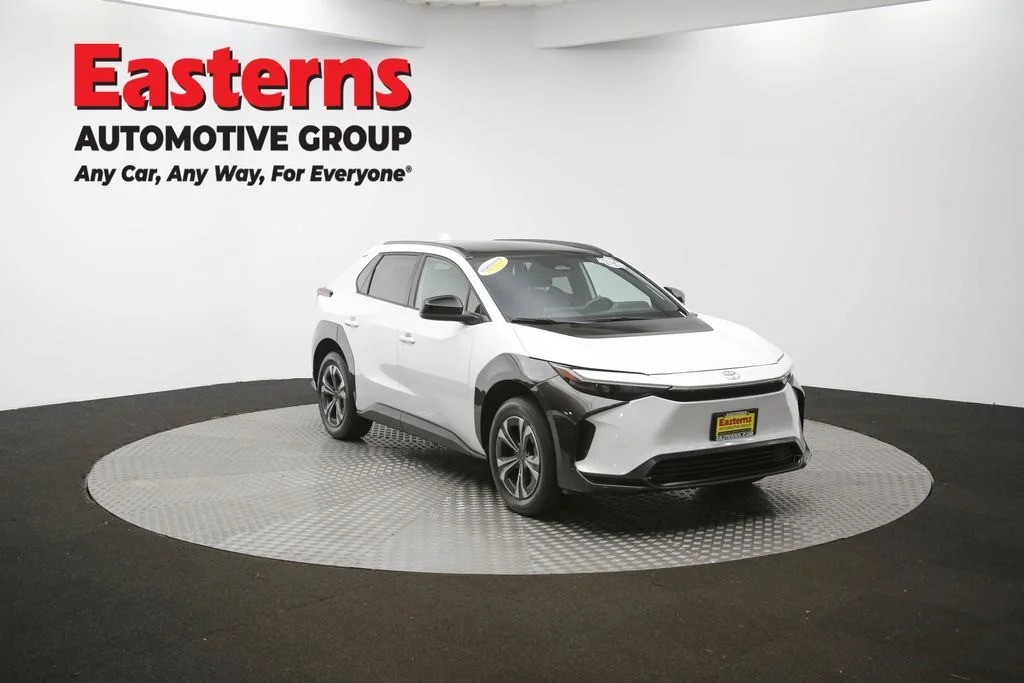 Used 2023 White Toyota XLE image 49