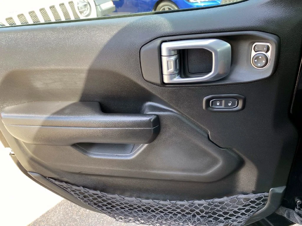 Used 2022 Black Clearcoat Jeep Unlimited Willys image 21