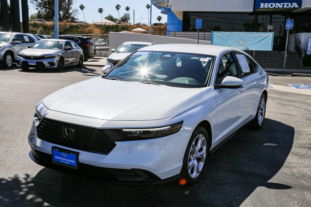 Certified Used 2024 Platinum White Pearl Honda 1.5T LX image 31