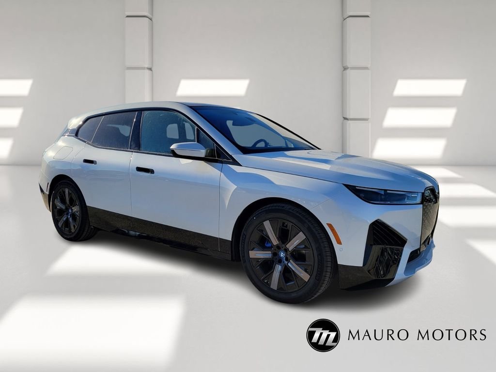 2025 BMW iX