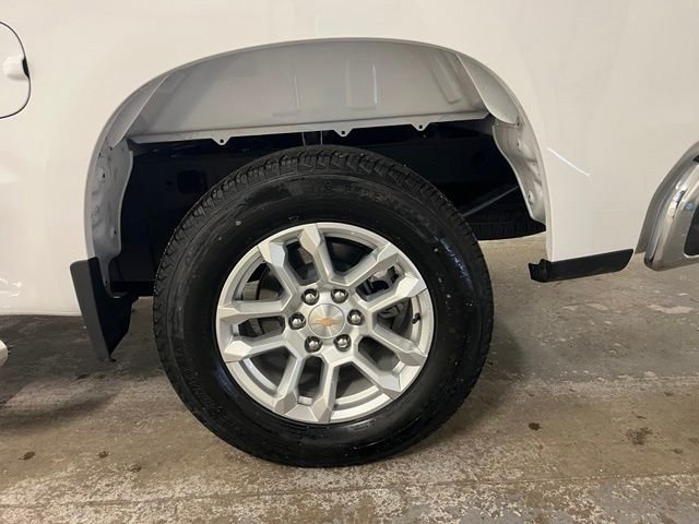 Used 2026 White Chevrolet LT image 10
