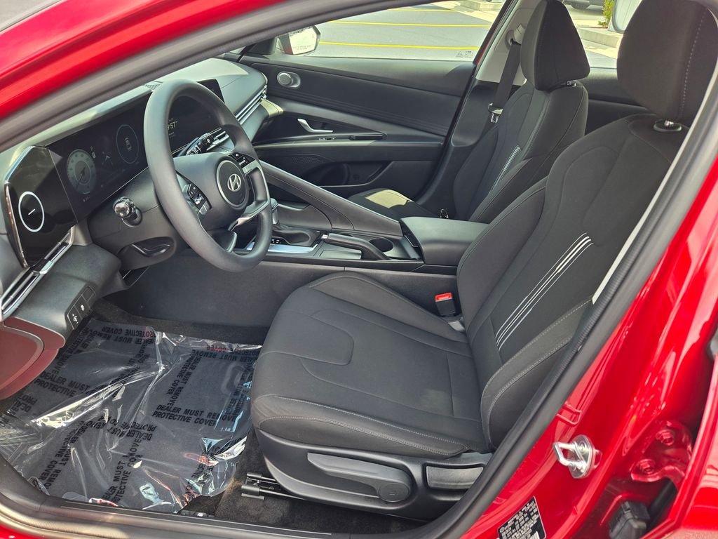 2024 Hyundai Elantra SEL - Photo 27