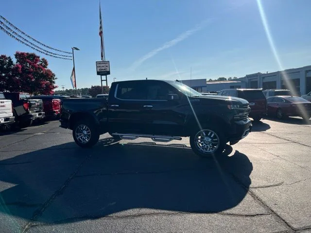 2020 Chevrolet Silverado 1500 High Country