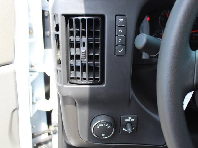 2026 Chevrolet Express Cargo Work Van - Photo 11