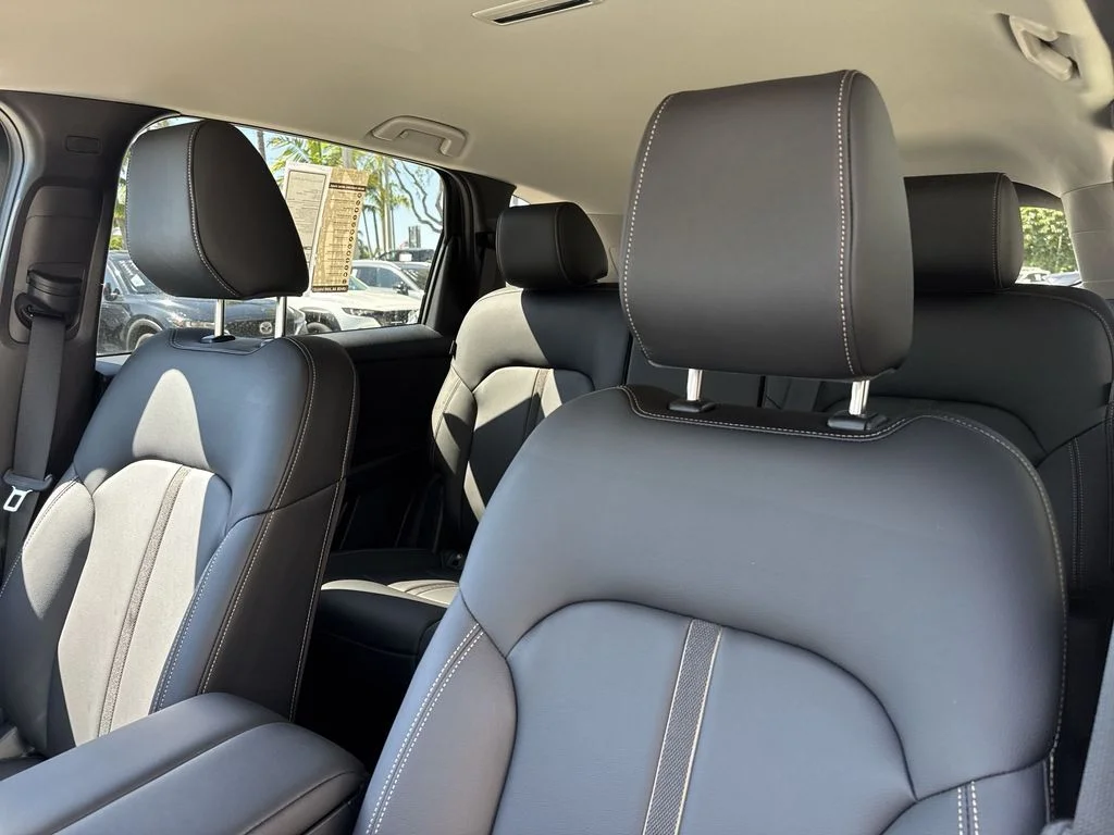 New 2026 Rhodium White Premium Mazda SC AWD image 42