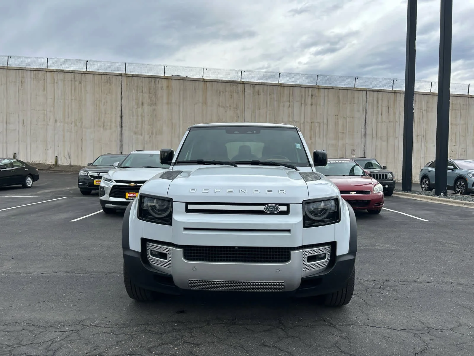 Used 2023 Land Rover Defender SE with VIN SALEPFEU7P2173652 for sale in Minneapolis, Minnesota