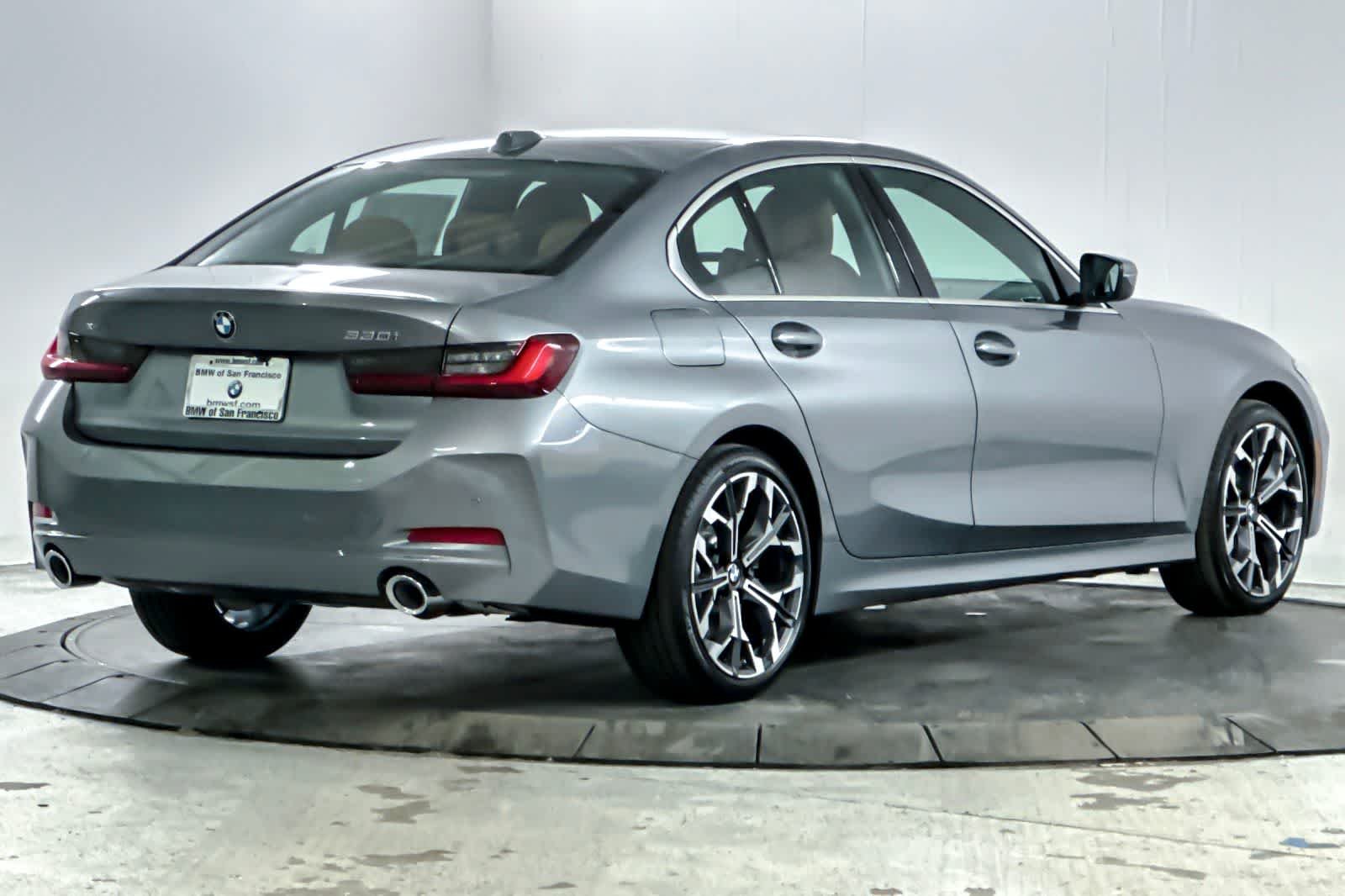 Used 2026 Skyscraper Grey Metallic BMW 330i xDrive image 2