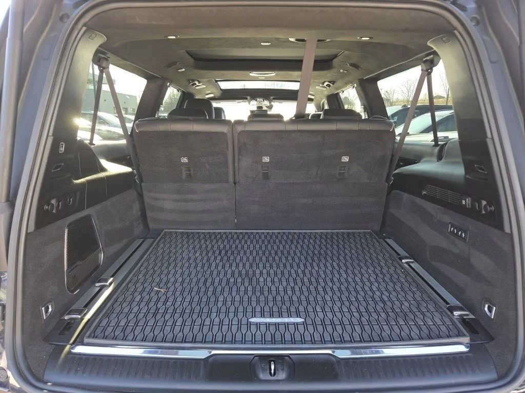 2024 Jeep Grand Wagoneer L Series III - Photo 36