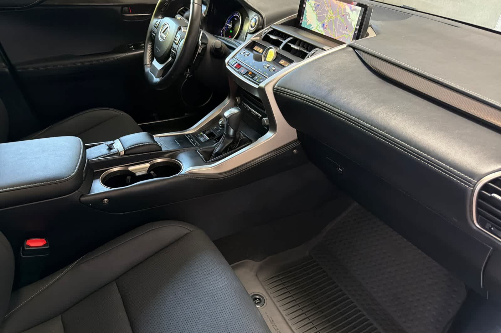 Used 2020 Atomic Silver Lexus  image 17
