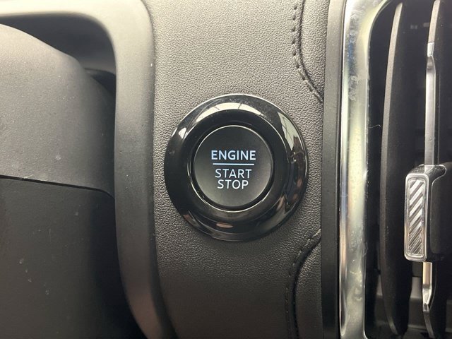 Used 2025 Wild Green Ford Tremor image 26