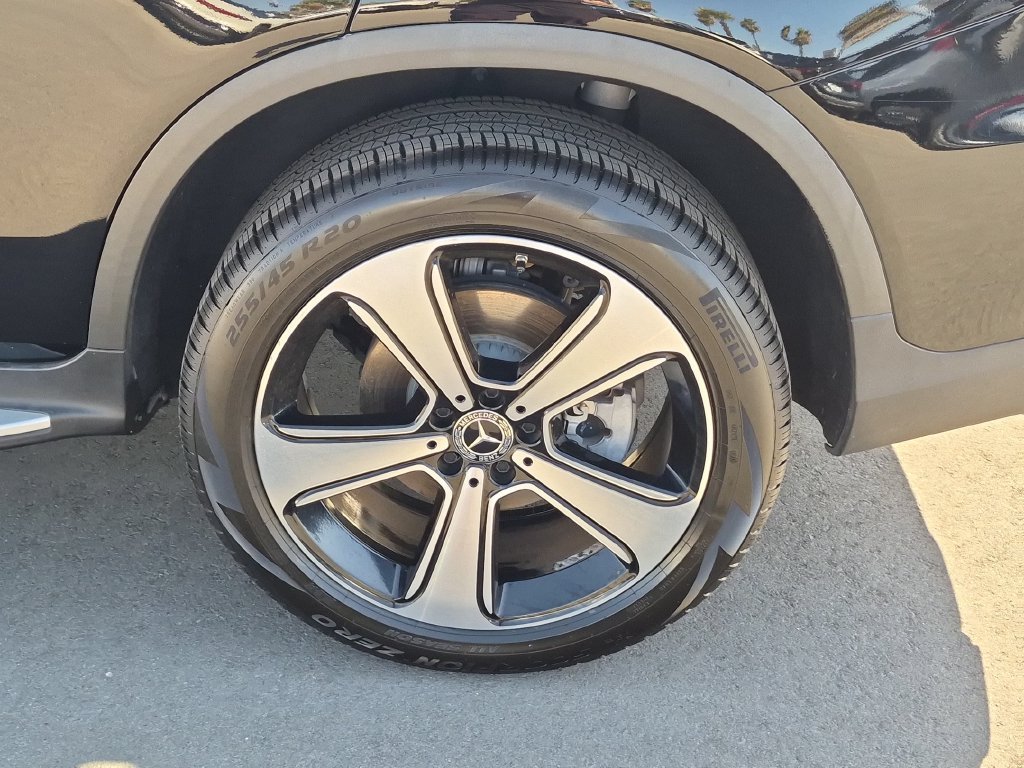Used 2019 Black Mercedes-Benz GLC 300 Coupe image 32