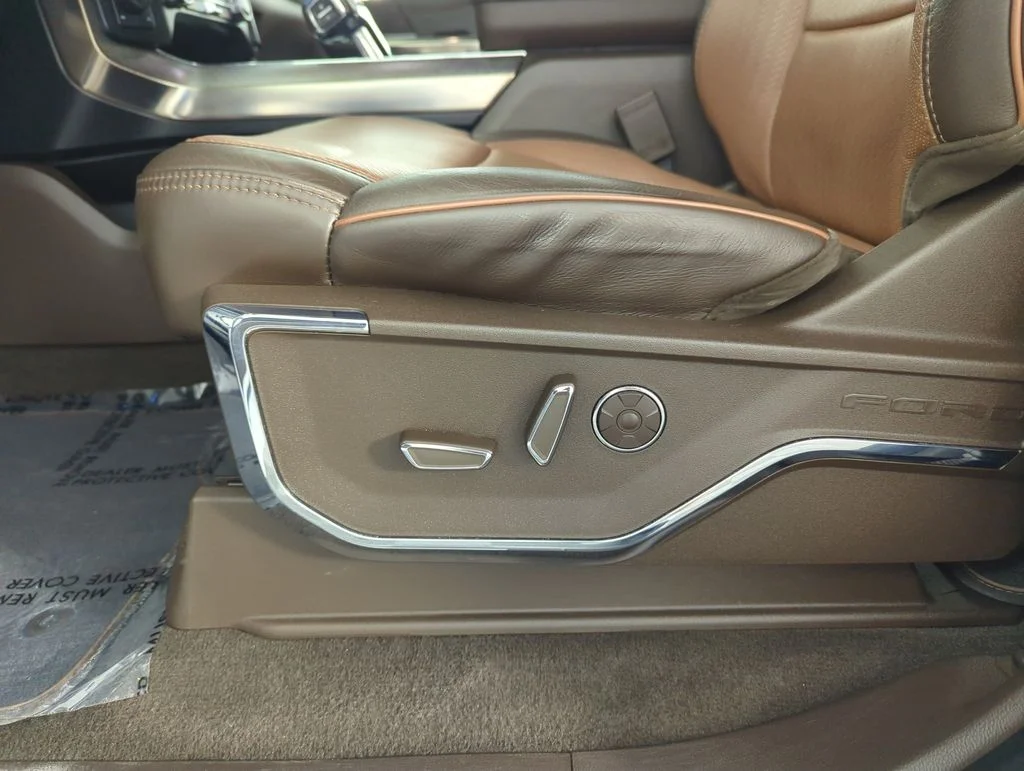 Used 2022 White Ford King Ranch image 12