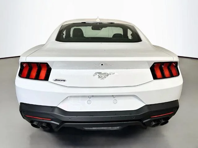 2025 Ford Mustang EcoBoost Fastback - Photo 36