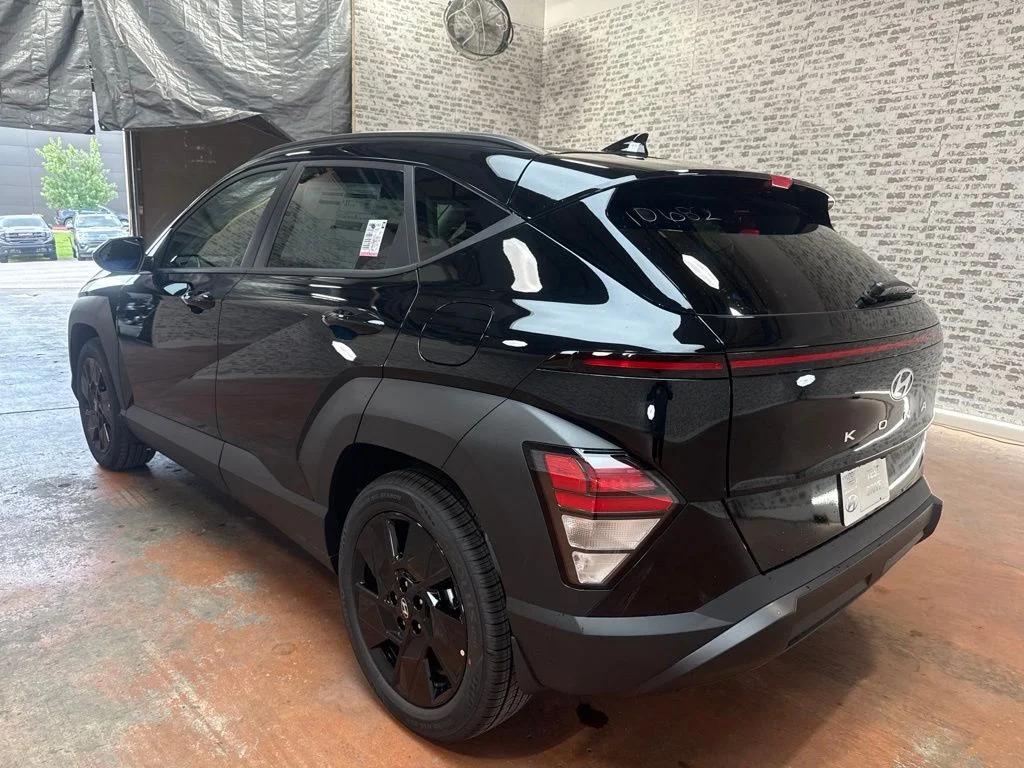 New 2027 Abyss Black Pearl Hyundai SEL Sport image 5