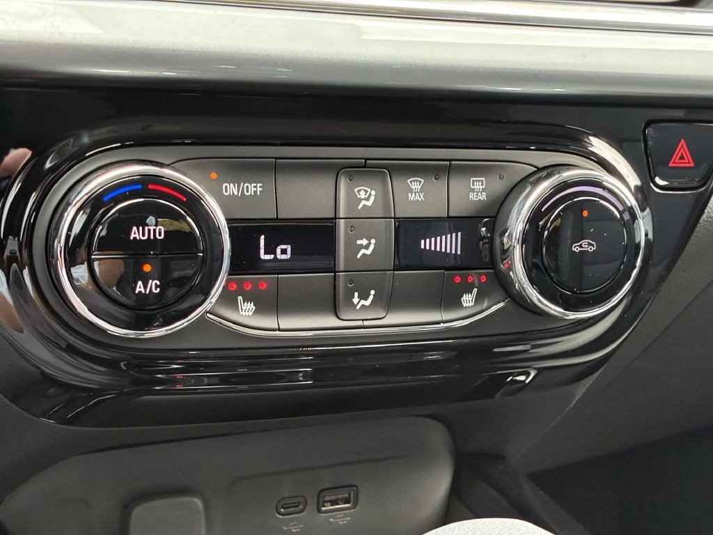2026 Chevrolet Trax LT - Photo 19