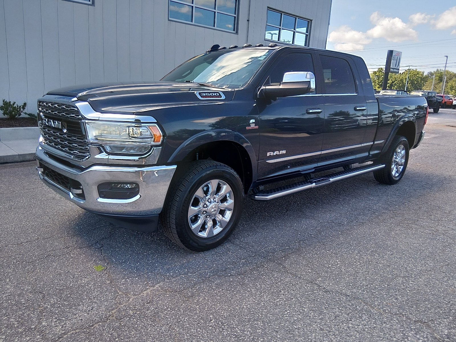 Used 2021 GRAY Ram 4x4 Limited 4dr Mega Cab 6.3 ft. SB SRW Pickup image 7