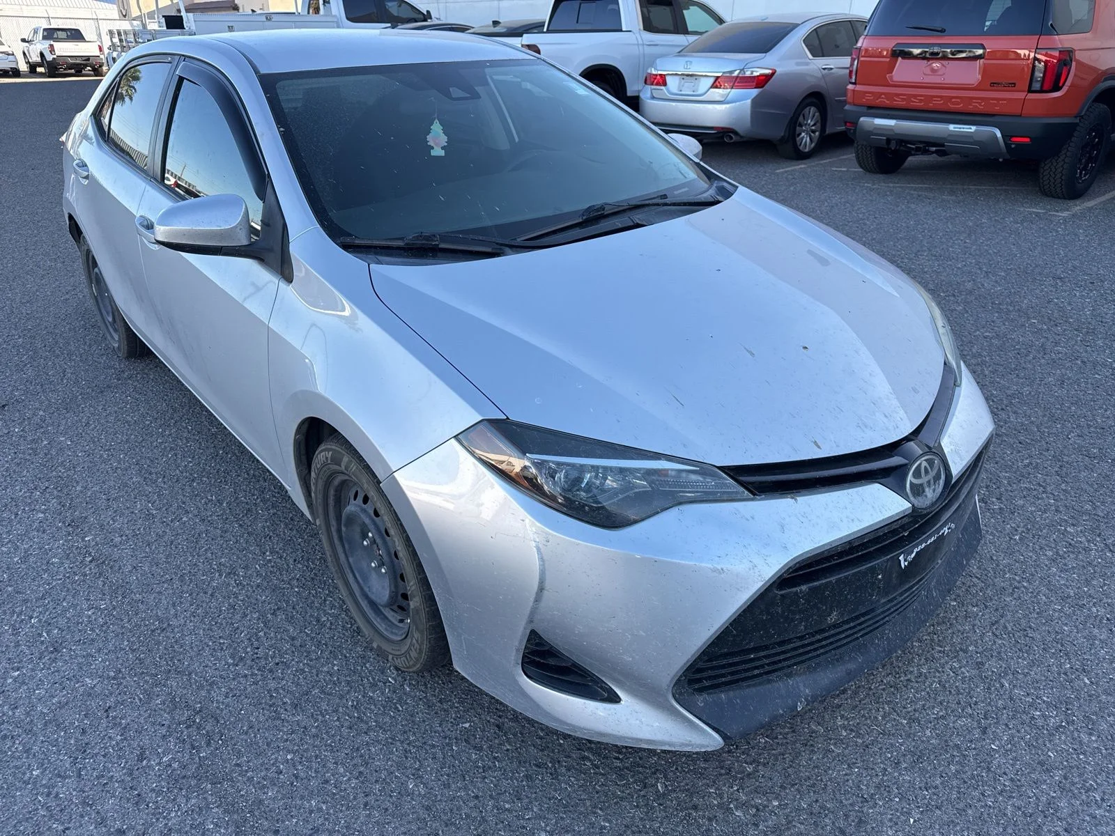 2018 Toyota Corolla LE - Photo 7