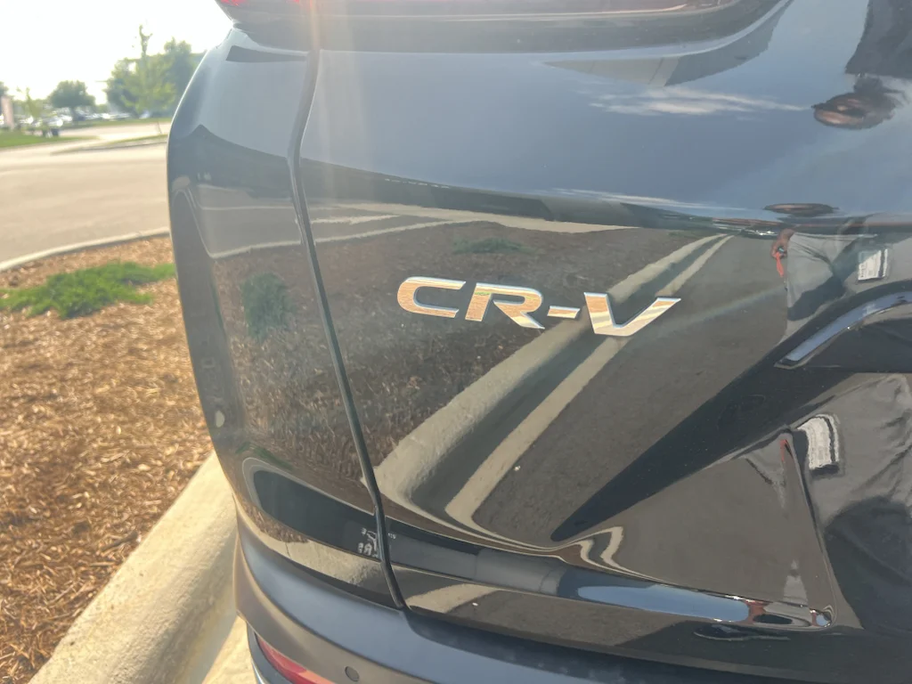 Used 2022 Crystal Black Pearl Honda Touring image 19