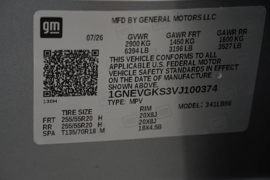 New 2027 Sterling Gray Metallic Chevrolet LT image 44
