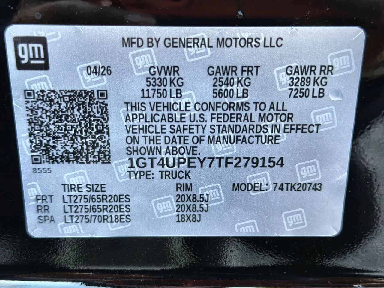 New 2026 Onyx Black GMC AT4 image 29