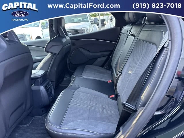 Used 2025 Black Ford GT image 18