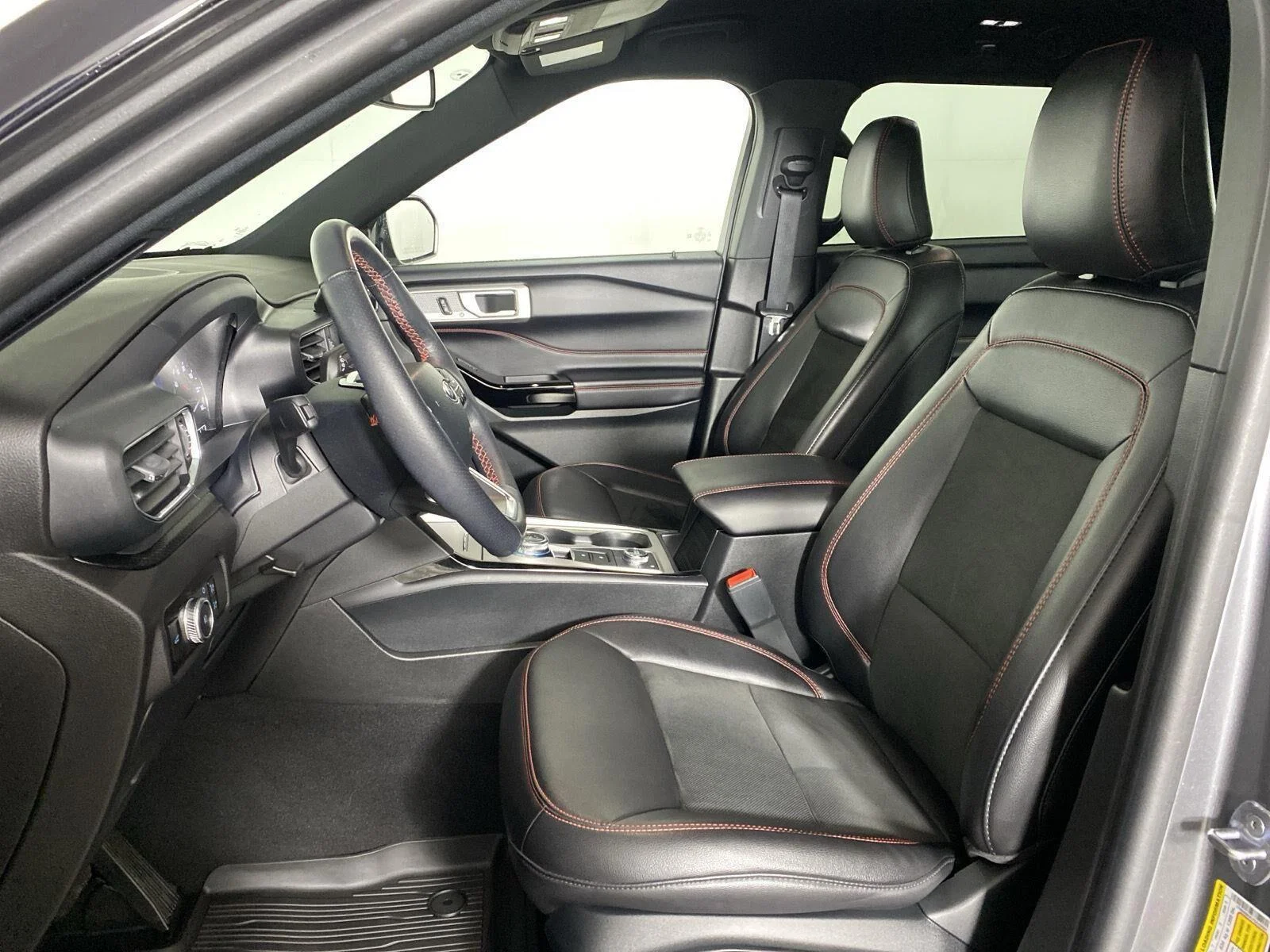 Used 2023 Carbonized Gray Ford ST-Line image 25