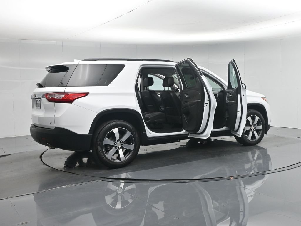 Certified Used 2020 White Chevrolet 3LT image 6