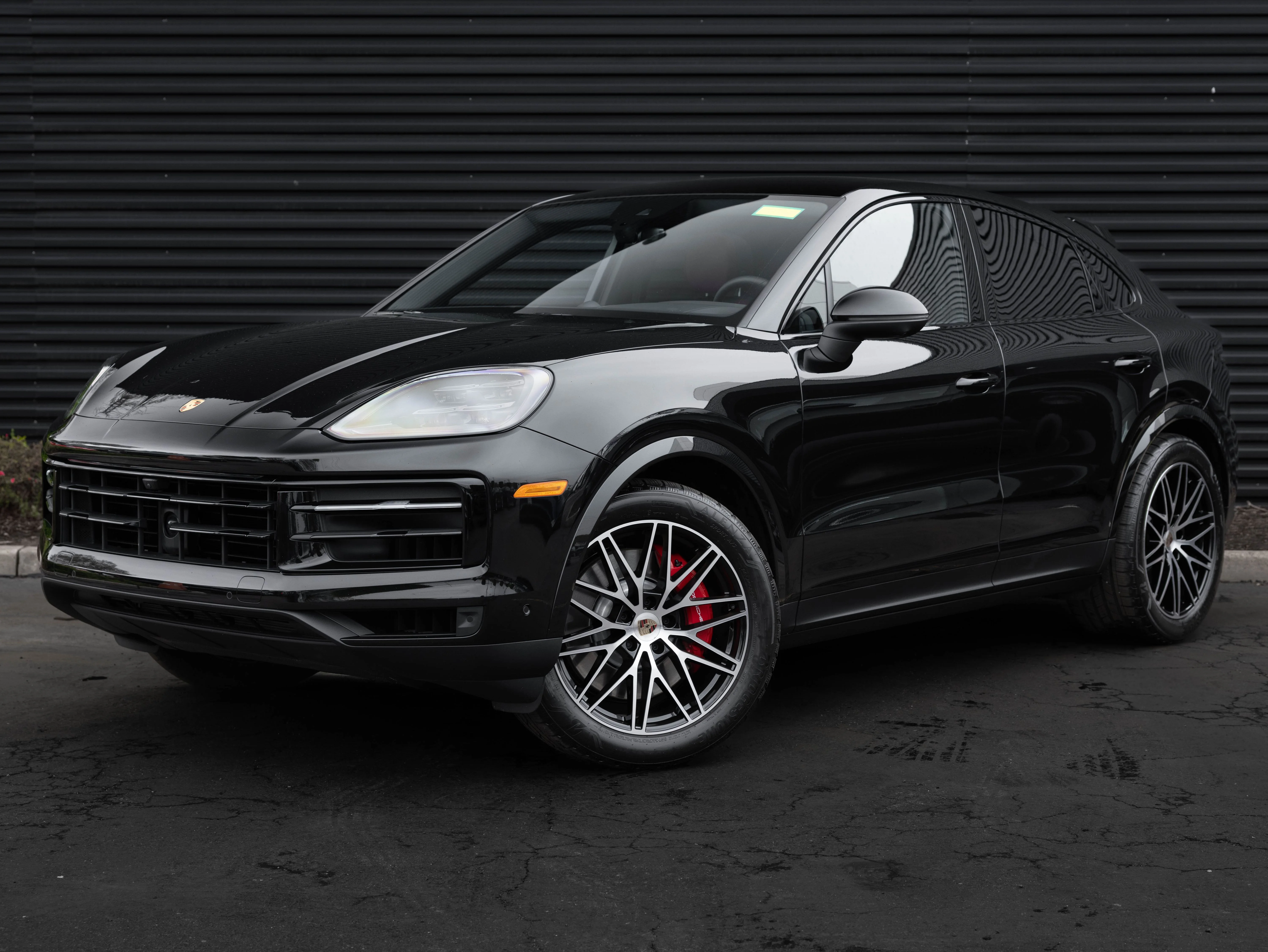 2026 Porsche Cayenne S's photo