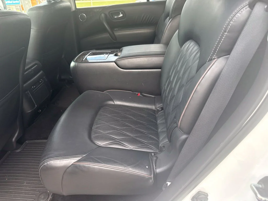 Used 2022 White Nissan Platinum image 10