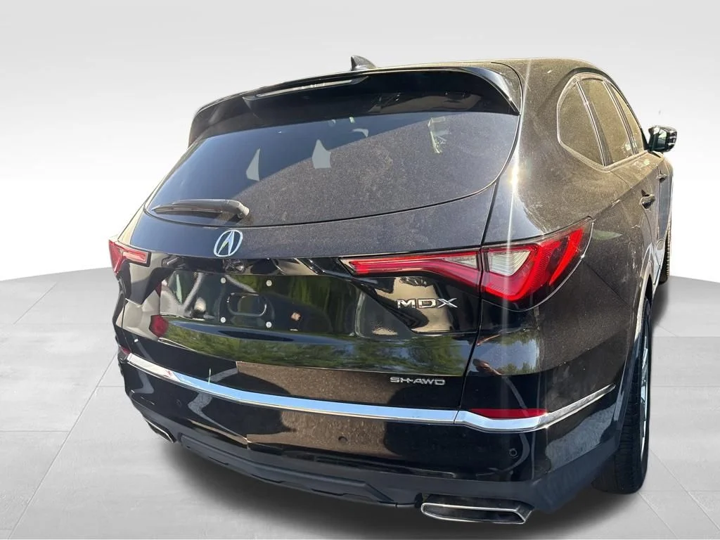 Used 2022 Black Acura Technology image 10