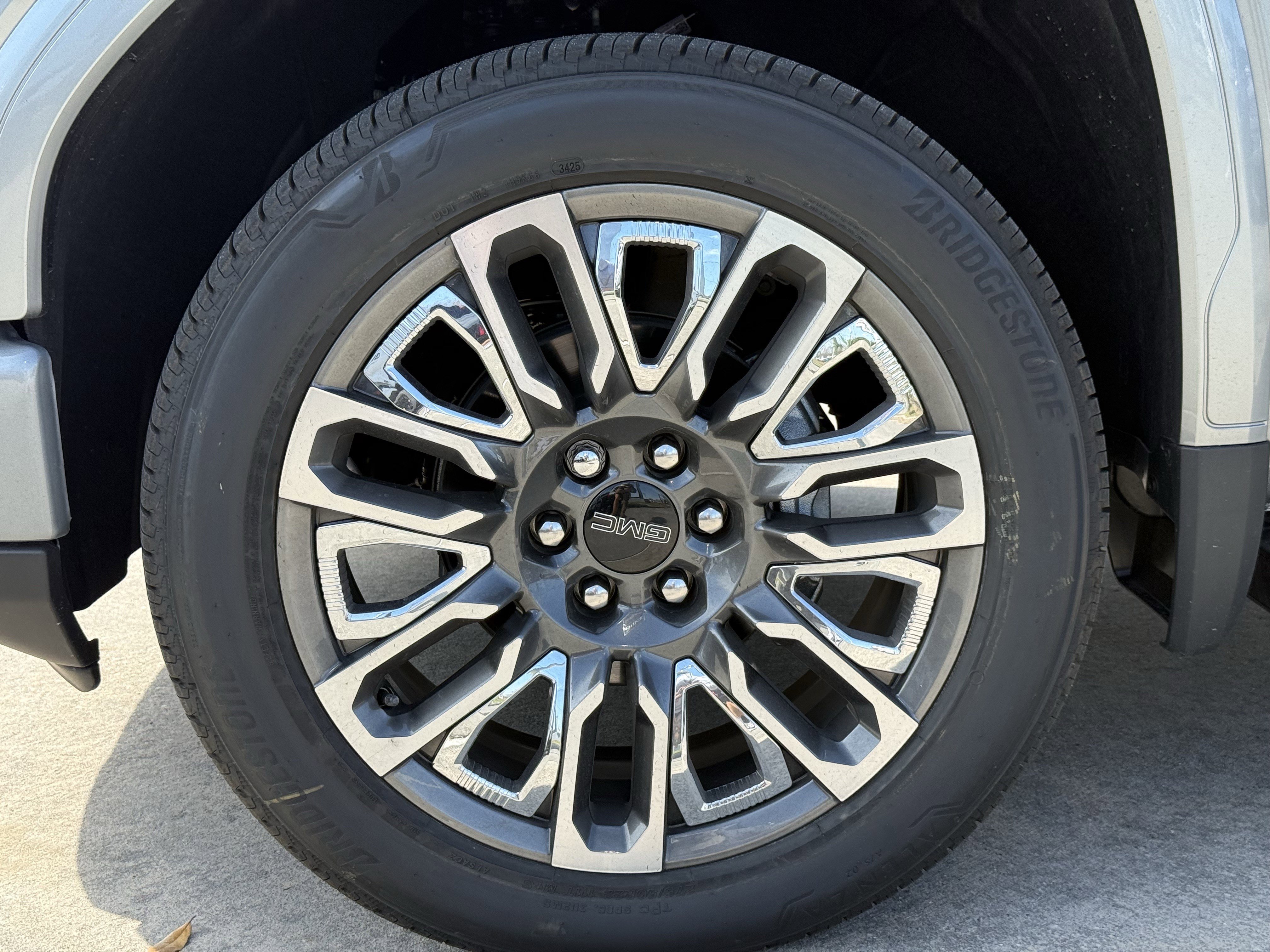 2026 GMC Sierra 1500 Denali Ultimate - Photo 8