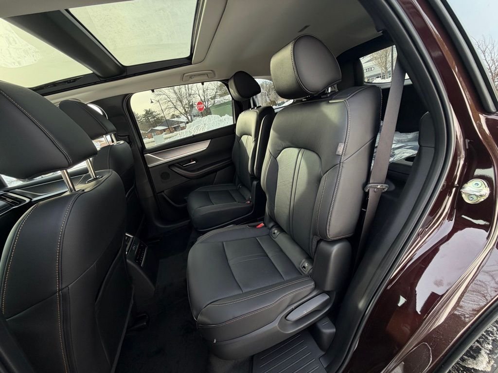 2026 Mazda CX-90 Premium Package - Photo 31