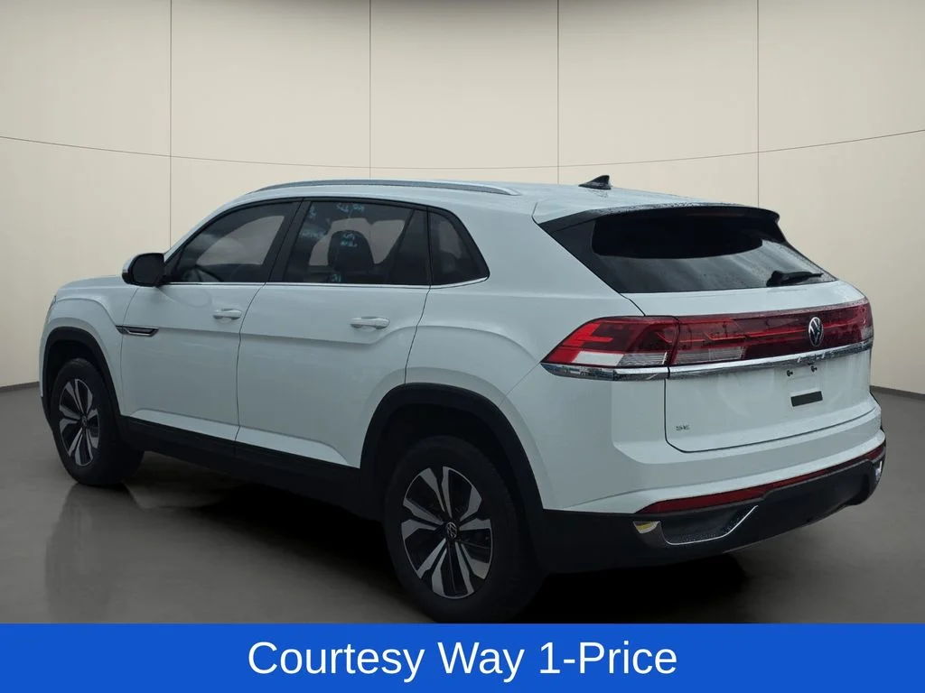 Used 2024 White Volkswagen 2.0T SE image 6