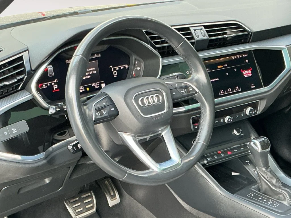 Used 2021 Blue Audi Premium Plus image 19