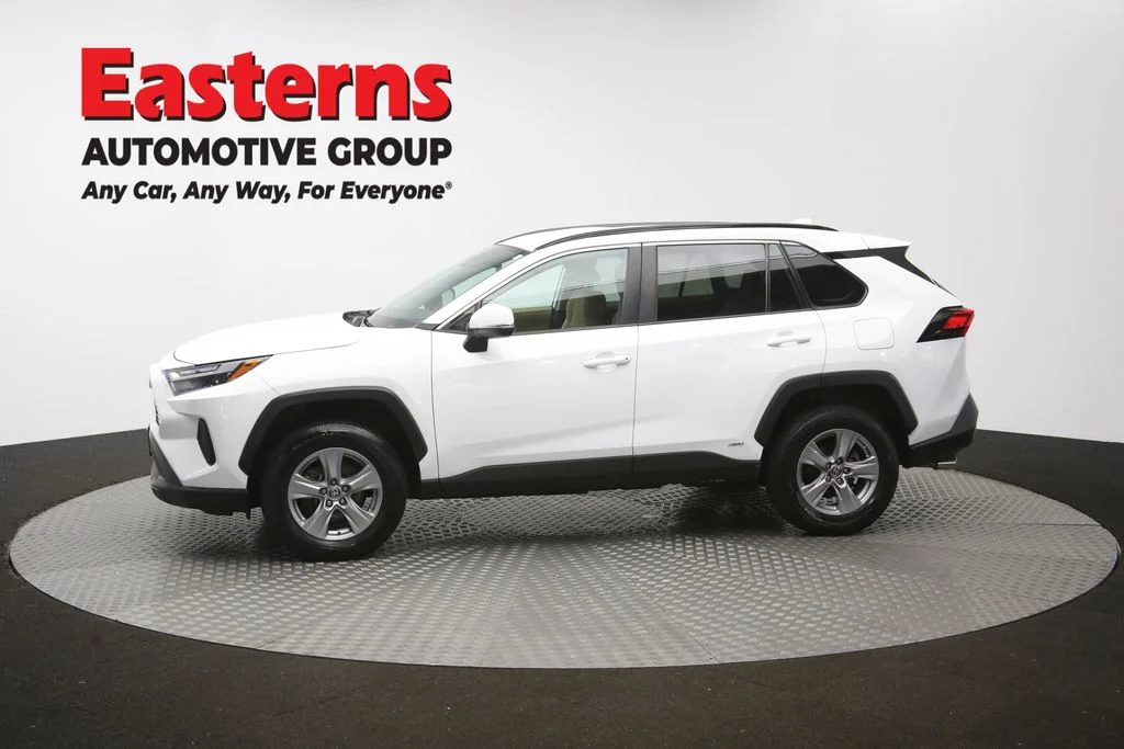 Used 2023 White Toyota LE image 57