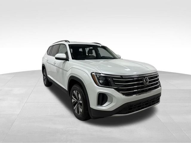 New 2026 White/off-white Volkswagen 2.0T SE image 6